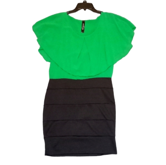 Dance in Paris MEDIUM black bodycon mini dress green ruffle top section - Picture 1 of 5